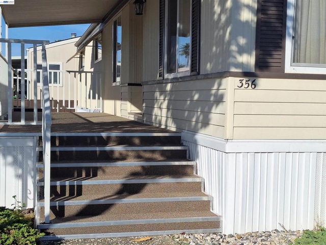 356 Santa Paula, San Leandro, CA 94579