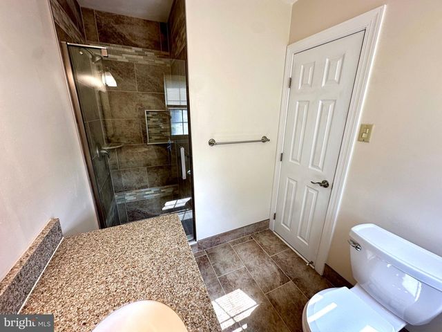 760 PARMENTIER RD, Warminster, PA 18974