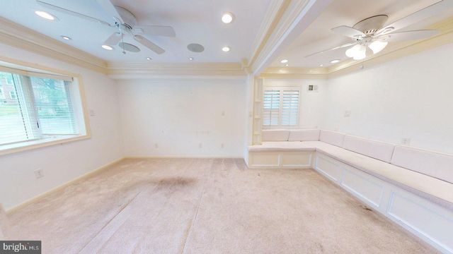 4145 21ST RD N, Arlington, VA 22207