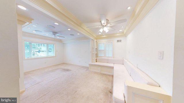 4145 21ST RD N, Arlington, VA 22207