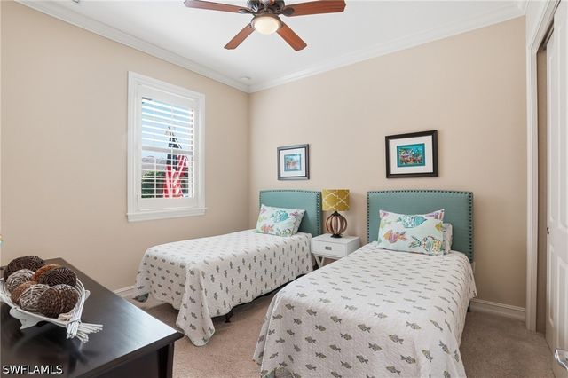 6453 Costa CIR, Naples, FL 34113