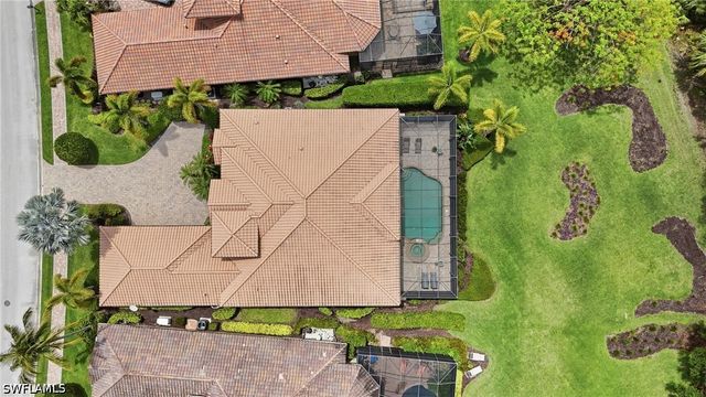 6453 Costa CIR, Naples, FL 34113