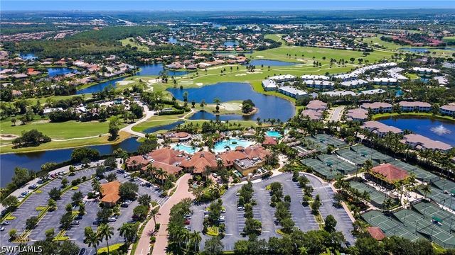 6453 Costa CIR, Naples, FL 34113