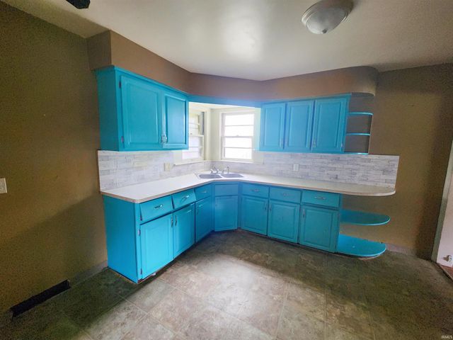 1919 S Carlisle Street, South Bend, IN 46613