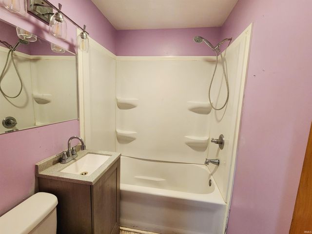 1919 S Carlisle Street, South Bend, IN 46613