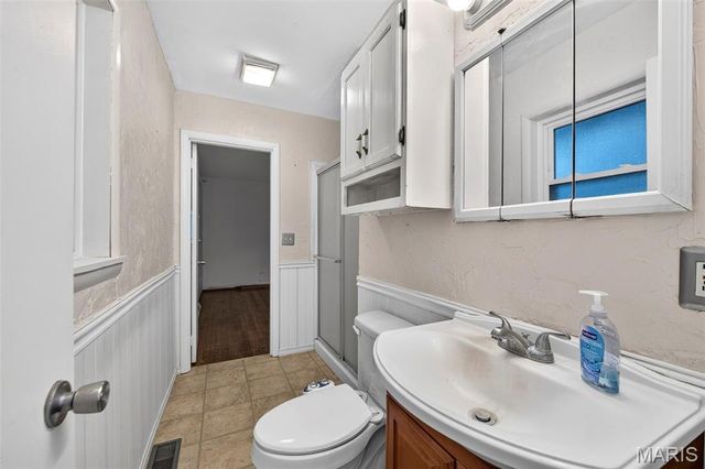 290 Highway Jj, Elsberry, MO 63343