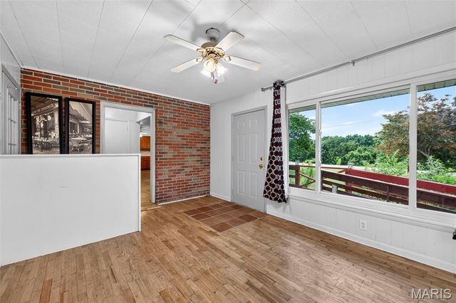 290 Highway Jj, Elsberry, MO 63343