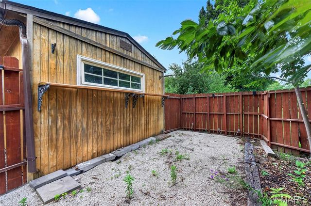290 Highway Jj, Elsberry, MO 63343