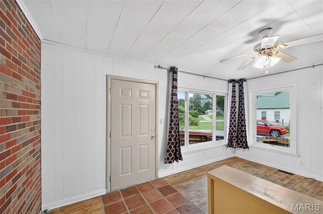 290 Highway Jj, Elsberry, MO 63343