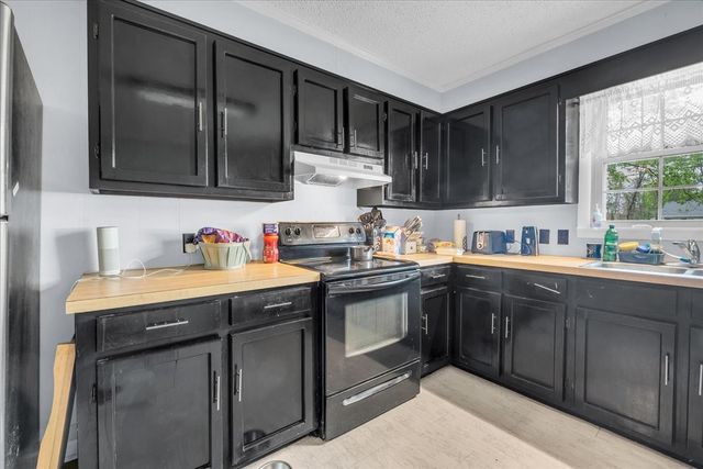 283 Pine Grove Rd, Smithville, TN 37166