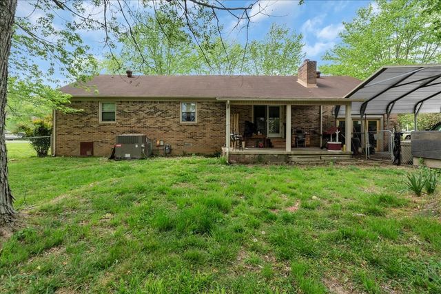 283 Pine Grove Rd, Smithville, TN 37166