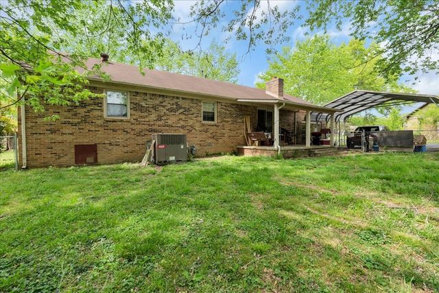 283 Pine Grove Rd, Smithville, TN 37166