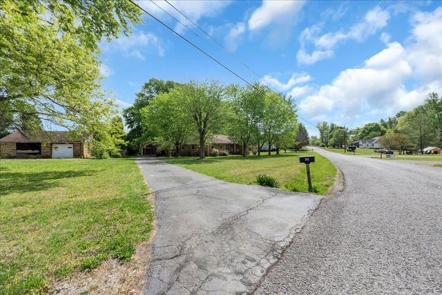 283 Pine Grove Rd, Smithville, TN 37166