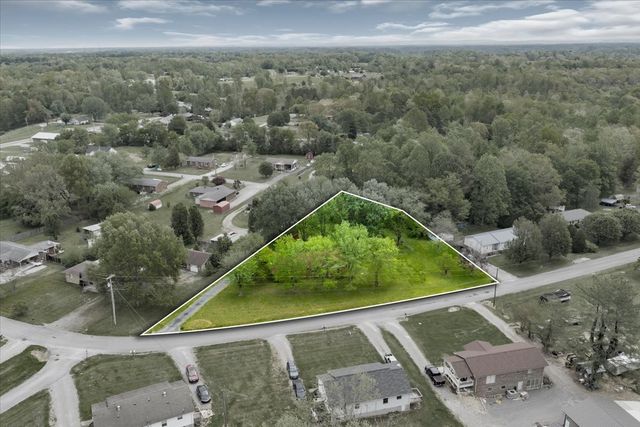 283 Pine Grove Rd, Smithville, TN 37166