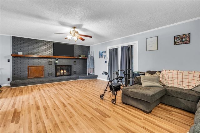 283 Pine Grove Rd, Smithville, TN 37166