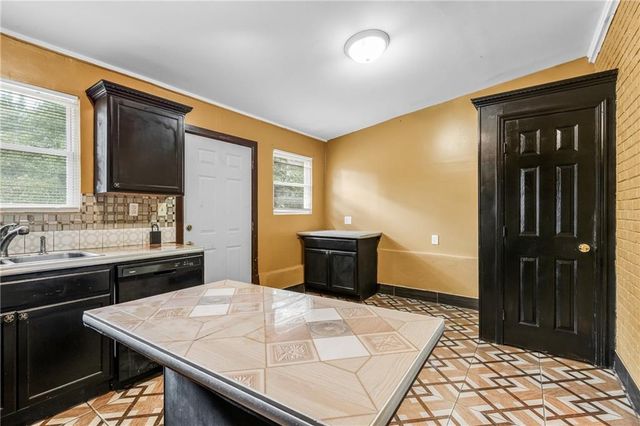 1804 Carla Drive, Morrow, GA 30260