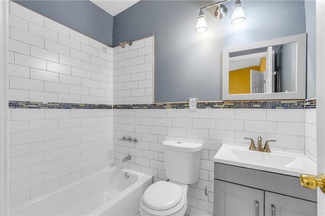 1804 Carla Drive, Morrow, GA 30260