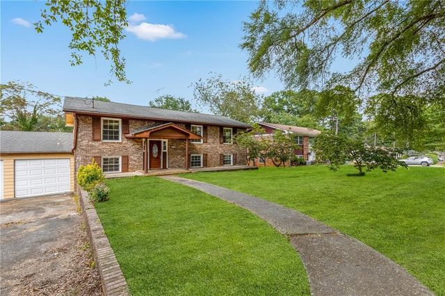 1804 Carla Drive, Morrow, GA 30260