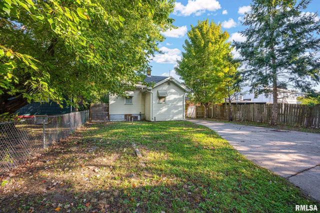 720 E FRYE Avenue, Peoria, IL 61603
