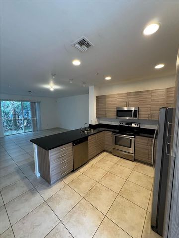 2664 SW 81st Ter 2666, Miramar, FL 33025