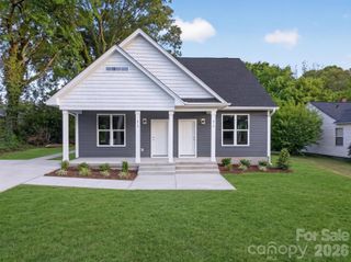 810 / 812 E Lincoln Street, Lincolnton, NC 28092