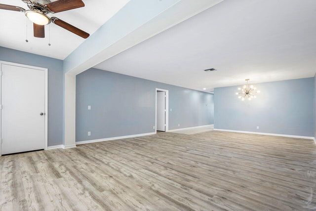 1740 NW 19th Terrace 204, Delray Beach, FL 33445