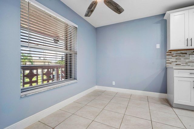 1740 NW 19th Terrace 204, Delray Beach, FL 33445