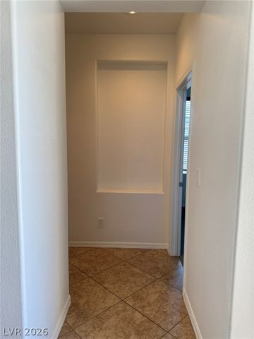 10404 Bays Mountain Avenue, Las Vegas, NV 89166