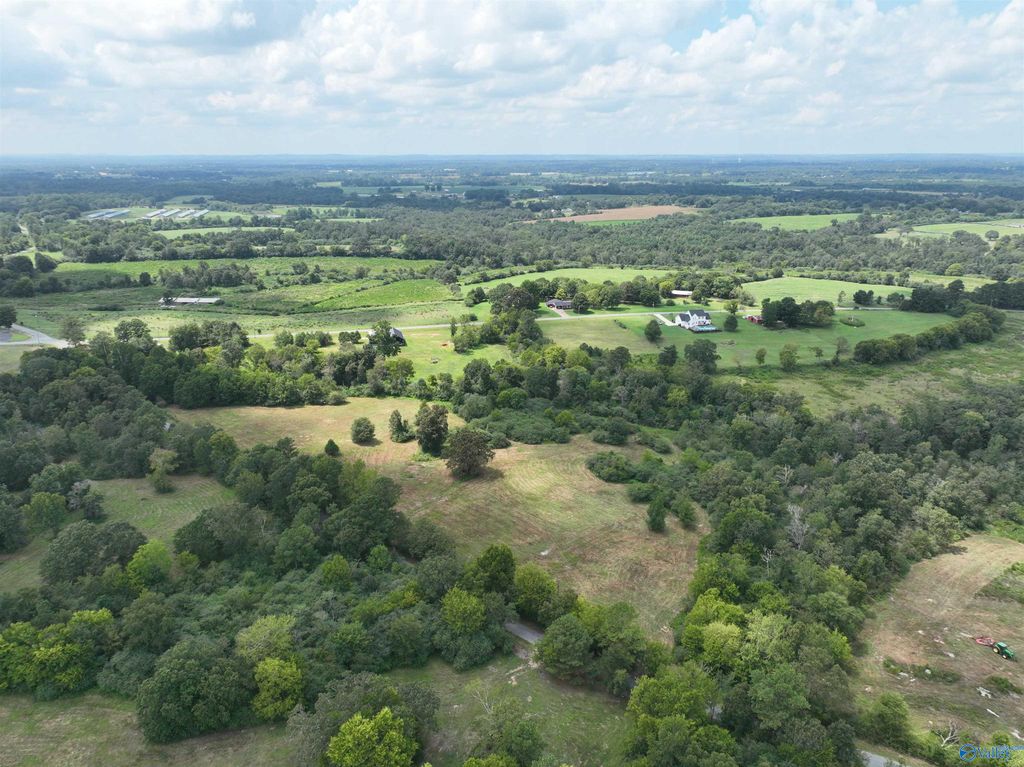 10 Acres Brown Road, Boaz, AL 35957
