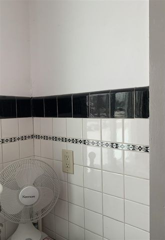 328 4th Street, Manistee, MI 49660