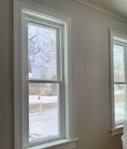 328 4th Street, Manistee, MI 49660