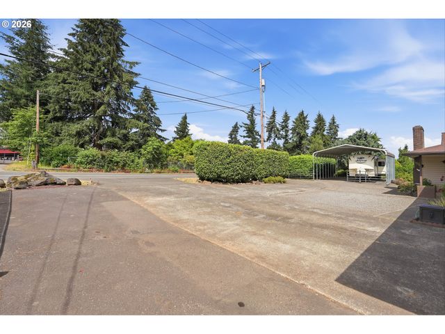 20340 BEAVERCREEK Rd, Oregon City, OR 97045