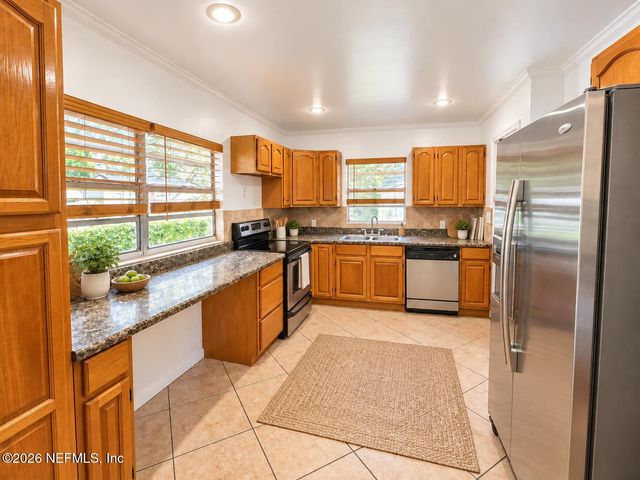 4803 LEXINGTON Avenue, Jacksonville, FL 32210