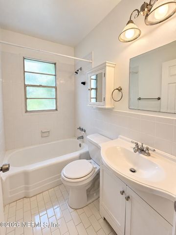 4803 LEXINGTON Avenue, Jacksonville, FL 32210
