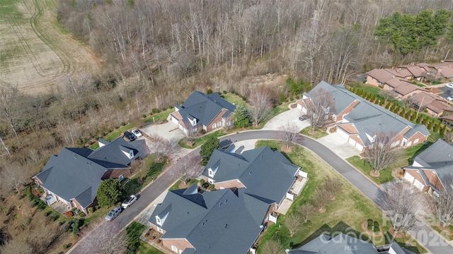 1365 Royalty Circle, Statesville, NC 28625