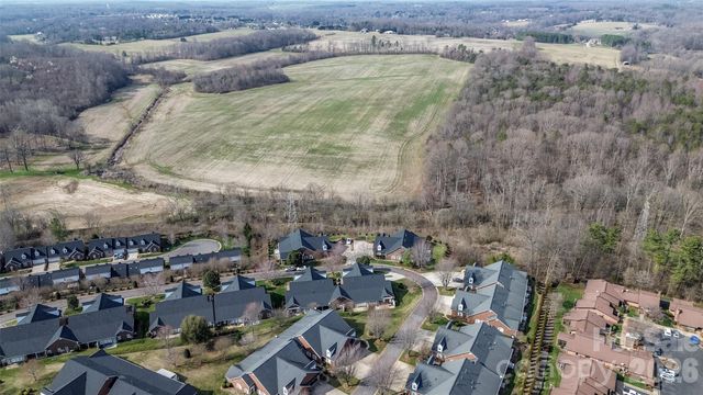 1365 Royalty Circle, Statesville, NC 28625