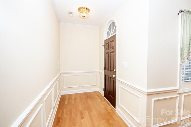 1365 Royalty Circle, Statesville, NC 28625