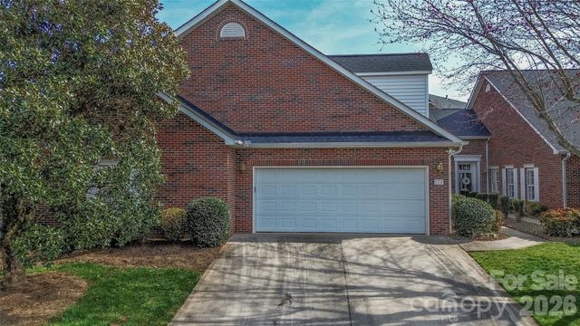 1365 Royalty Circle, Statesville, NC 28625