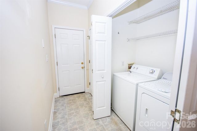 1365 Royalty Circle, Statesville, NC 28625