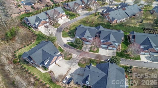 1365 Royalty Circle, Statesville, NC 28625