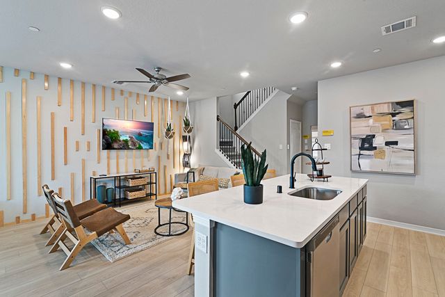 3723 Star Mesa Street 16, Heartland, TX 75114