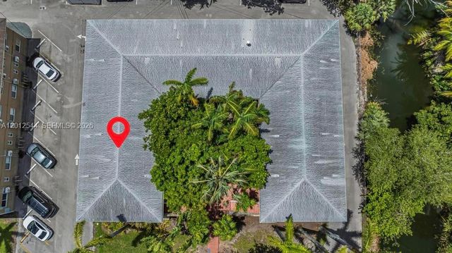 6330 SW 79th Street 2, South Miami, FL 33143