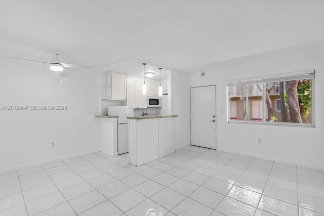 6330 SW 79th Street 2, South Miami, FL 33143
