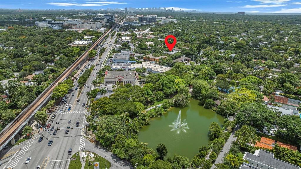 6330 SW 79th Street 2, South Miami, FL 33143