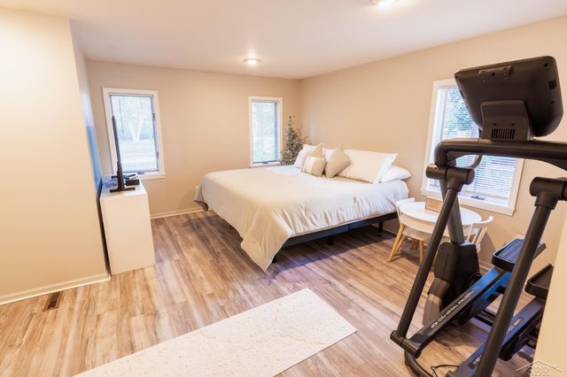 3235 Oakland Drive, Clare, MI 48617