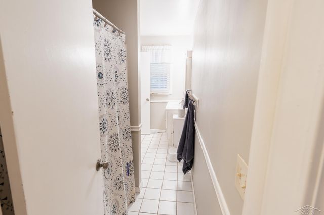 3235 Oakland Drive, Clare, MI 48617