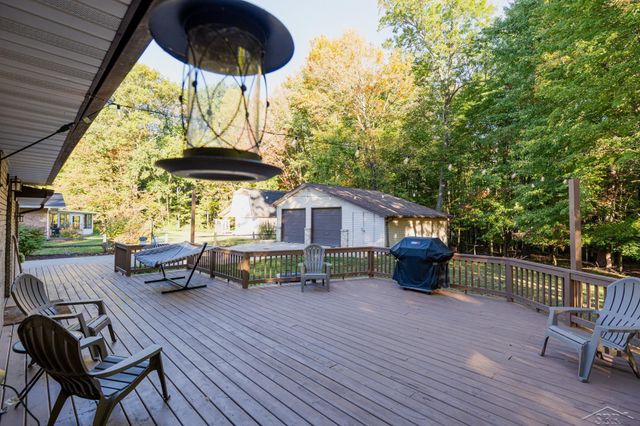 3235 Oakland Drive, Clare, MI 48617