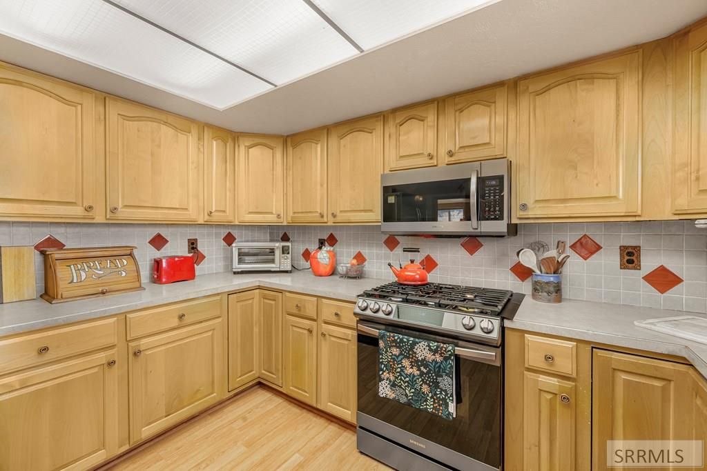Image 10 of property listing at 8198 W Providence Lane, Pocatello, ID 83201