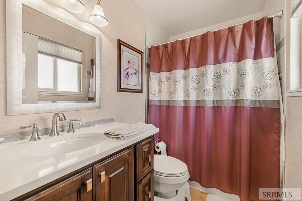 Image 17 of property listing at 8198 W Providence Lane, Pocatello, ID 83201