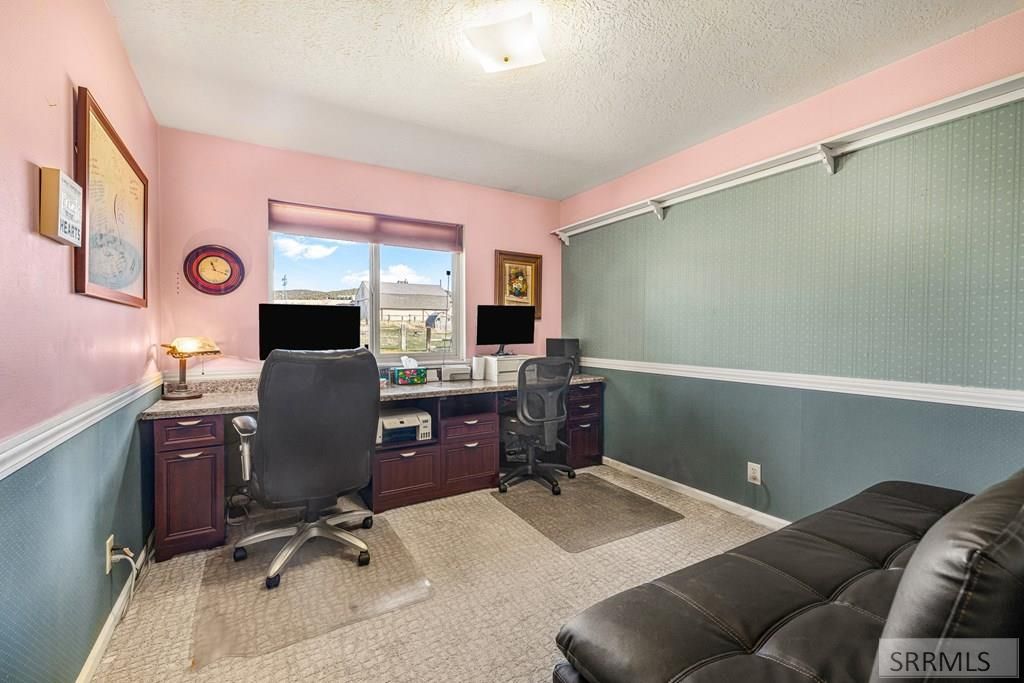 Image 20 of property listing at 8198 W Providence Lane, Pocatello, ID 83201